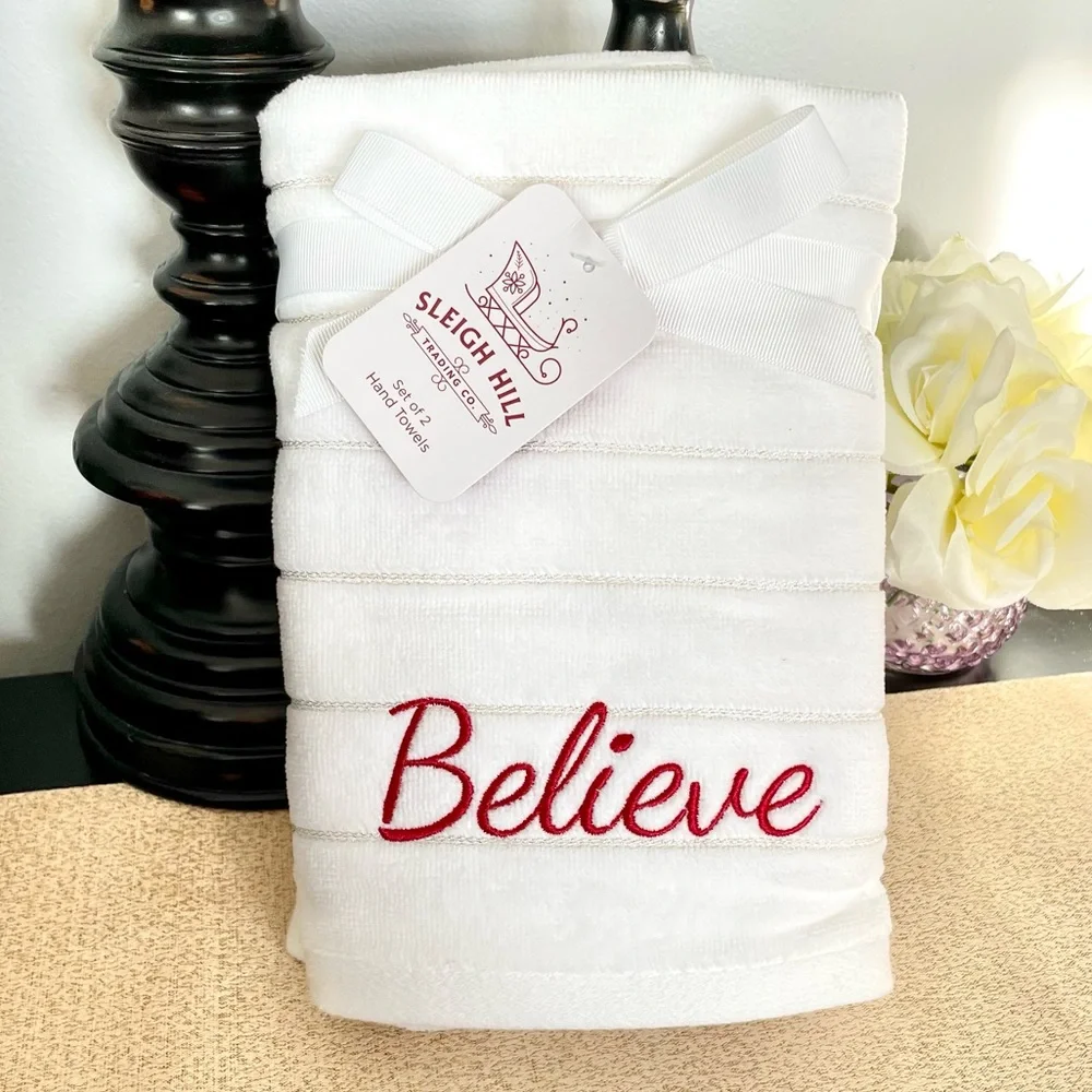 NWT Set of 2 BELIEVE Metallic Hand Towels